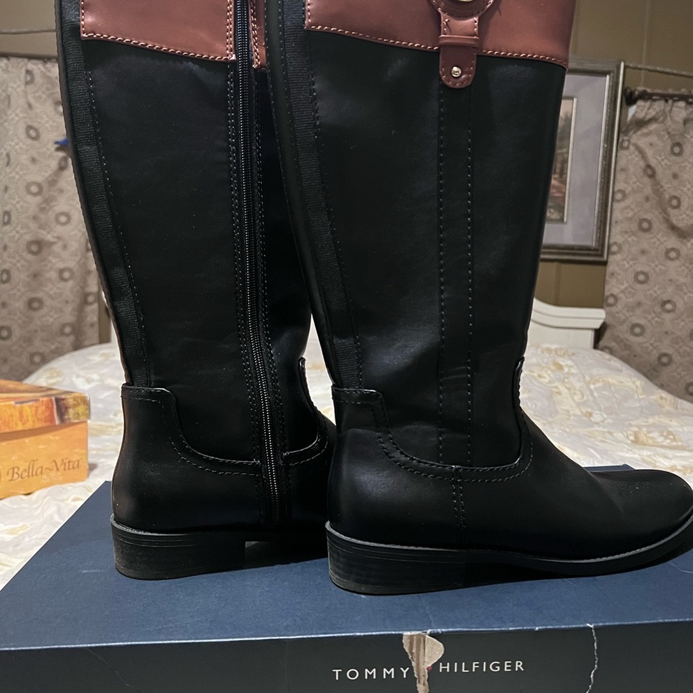 Tommy Hilfiger boots
